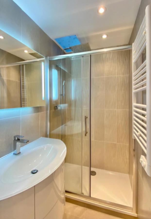 Apartamento Budget Studio Berlioz Niza Exterior foto